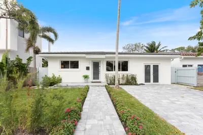 807 SE 11th Court, Fort Lauderdale – sold