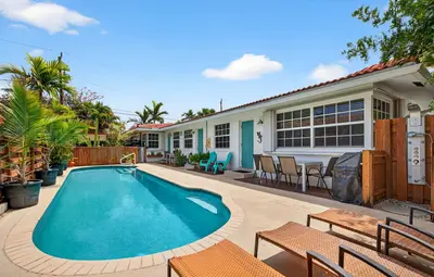 4532 Poinciana Street, Lauderdale-By-The-Sea – Quadruplex for sale