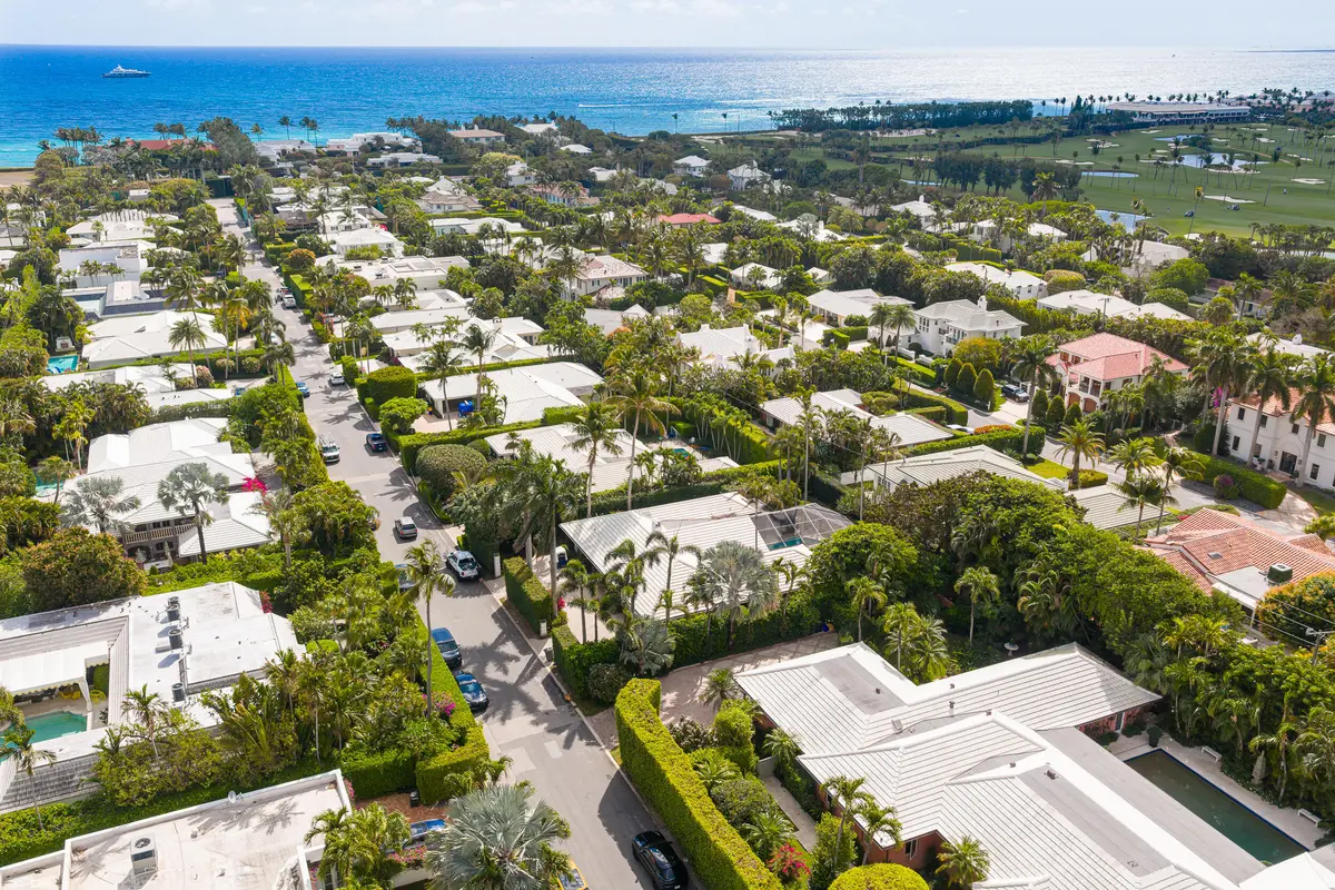 photo-23 at 280 Tradewind Drive, Palm Beach