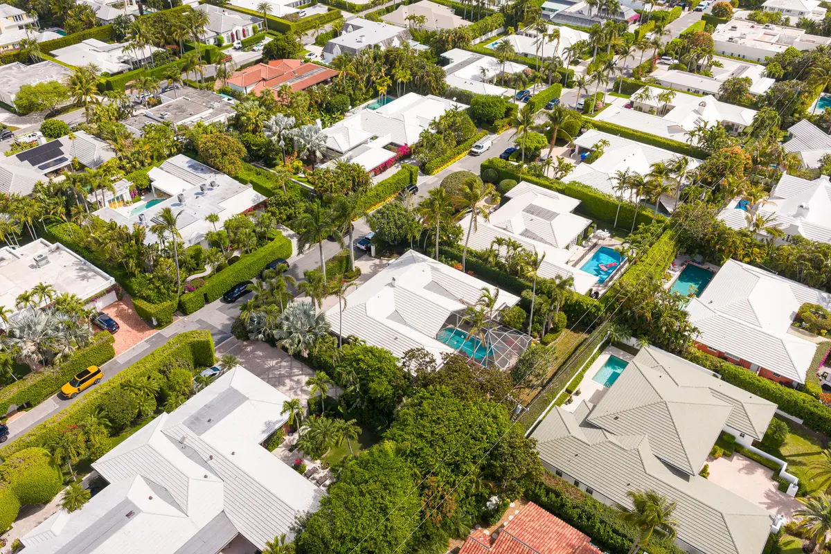 photo-36 at 280 Tradewind Drive, Palm Beach