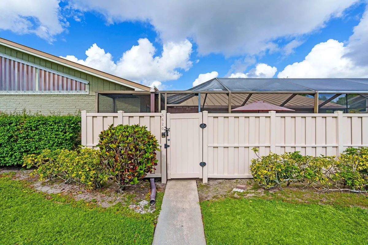 Front Exterior at 5620 Eagle Lake Drive, Palm Beach Gardens