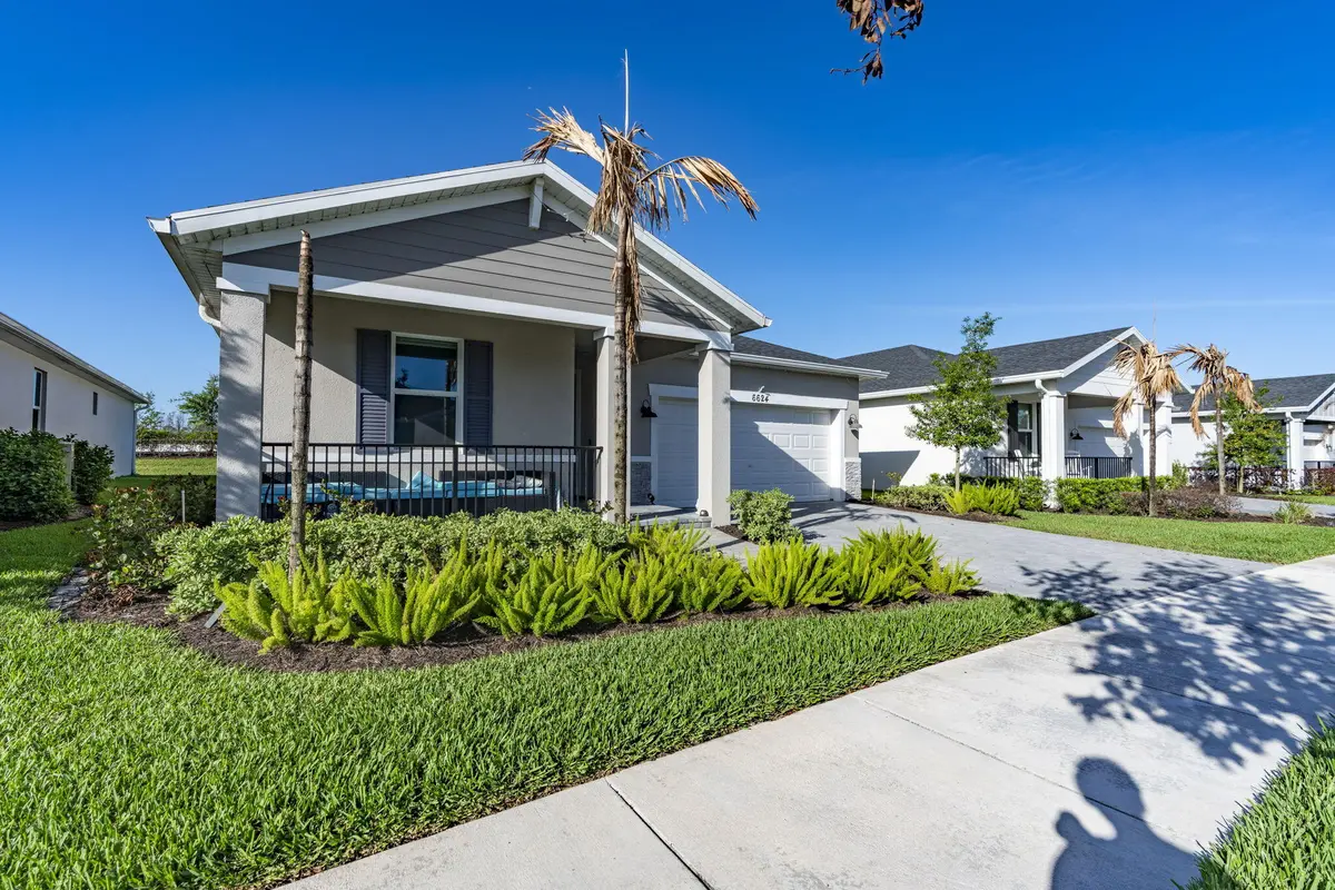 5-web-or-mls-iPixx_00_5 at 6624 NW Cloverdale Avenue, Port St. Lucie