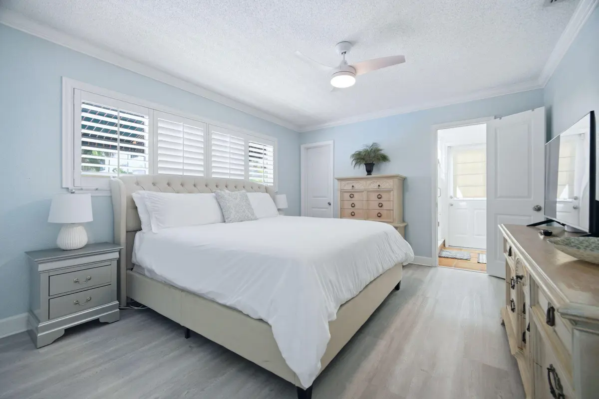 31-web-or-mls-IMG_3632 at 2740 SE 7th Street, Pompano Beach