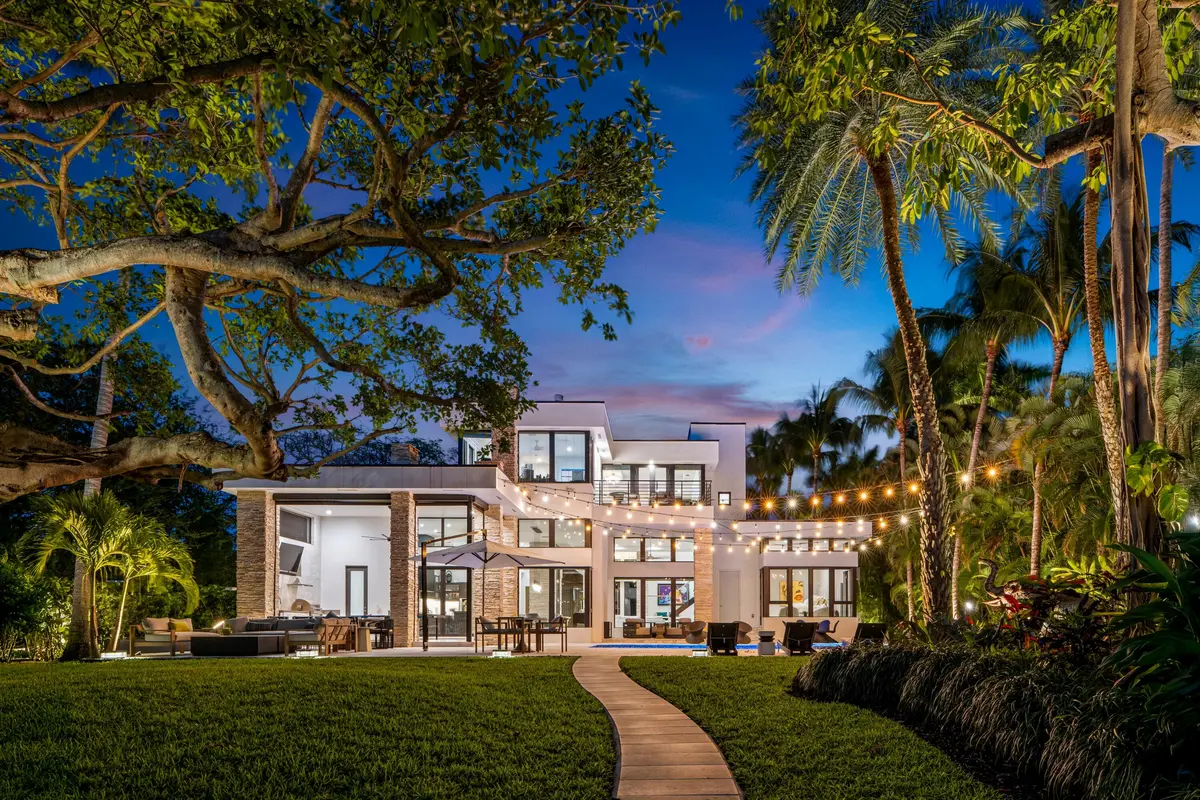 mls_REAR_SKY_DT at 1080 Lake Drive, Delray Beach