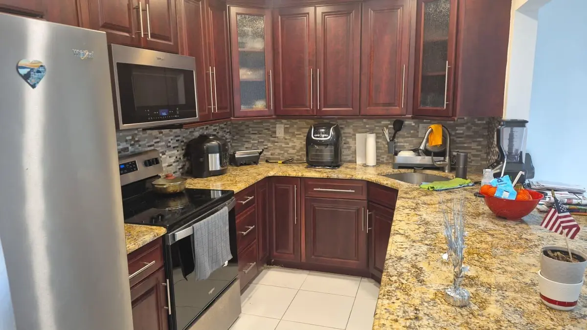 WhatsApp Image 2026-04-07 at 9.31.53 PM at 4137 NW 88th Avenue 102, Coral Springs