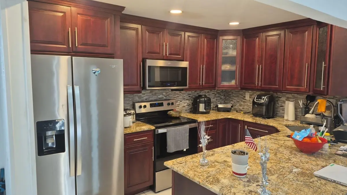 WhatsApp Image 2026-04-07 at 9.31.52 PM at 4137 NW 88th Avenue 102, Coral Springs
