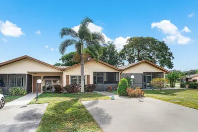5814 Doris Court, Delray Beach – Villa for sale