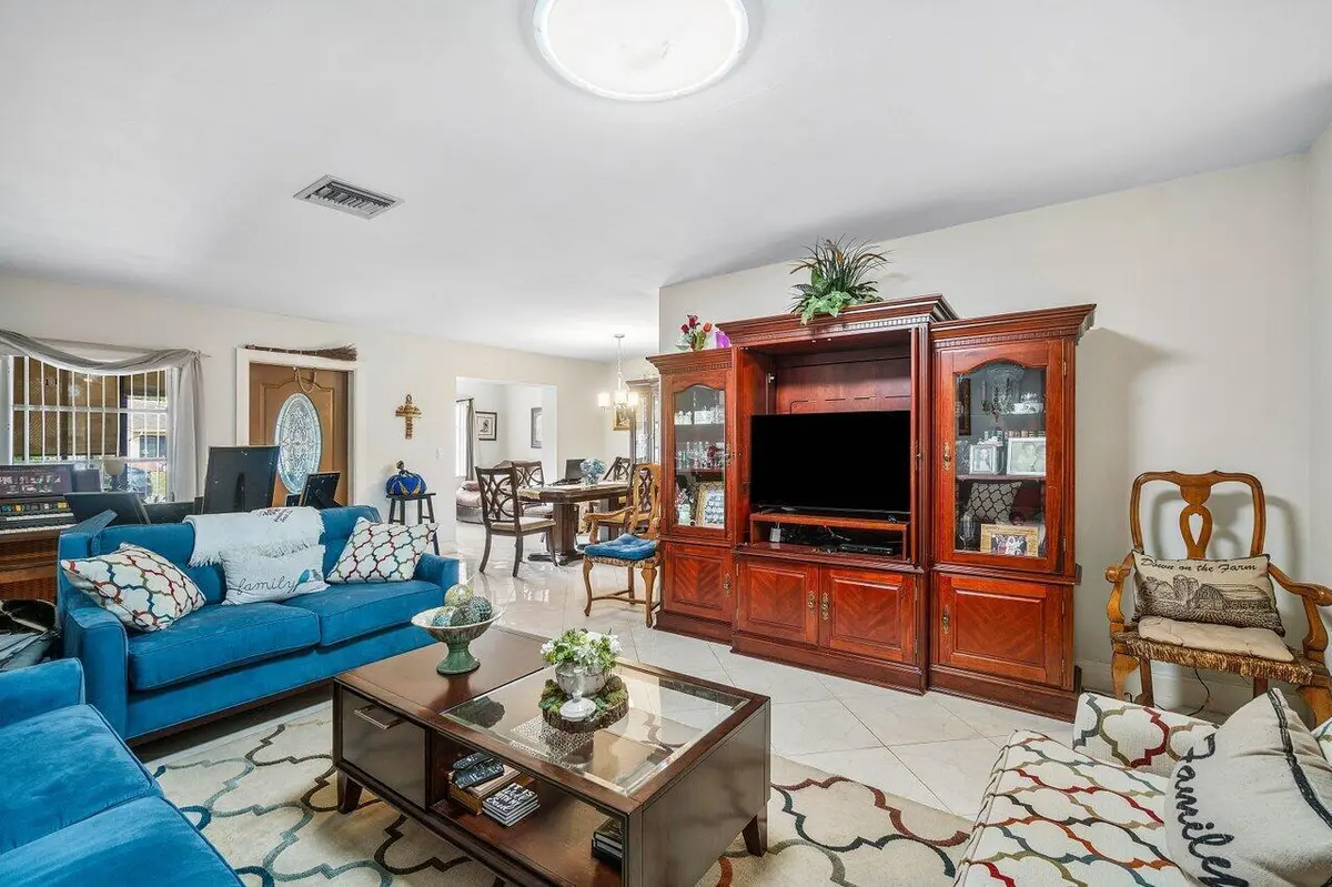 006-5814DorisCourt-DelrayBeach-FL-33484- at 5814 Doris Court, Delray Beach