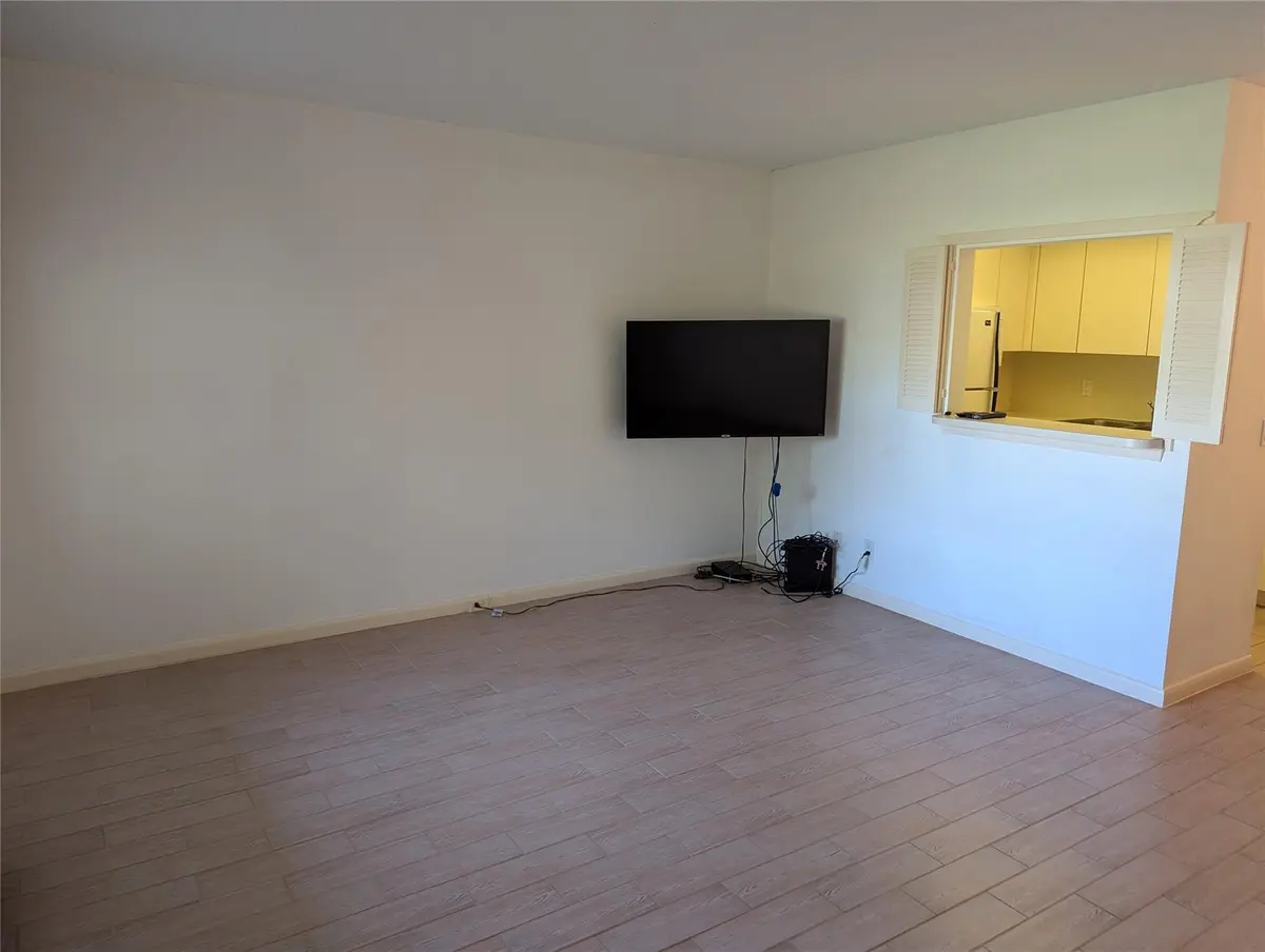 Photo 5 at 190 Oakridge M, Deerfield Beach