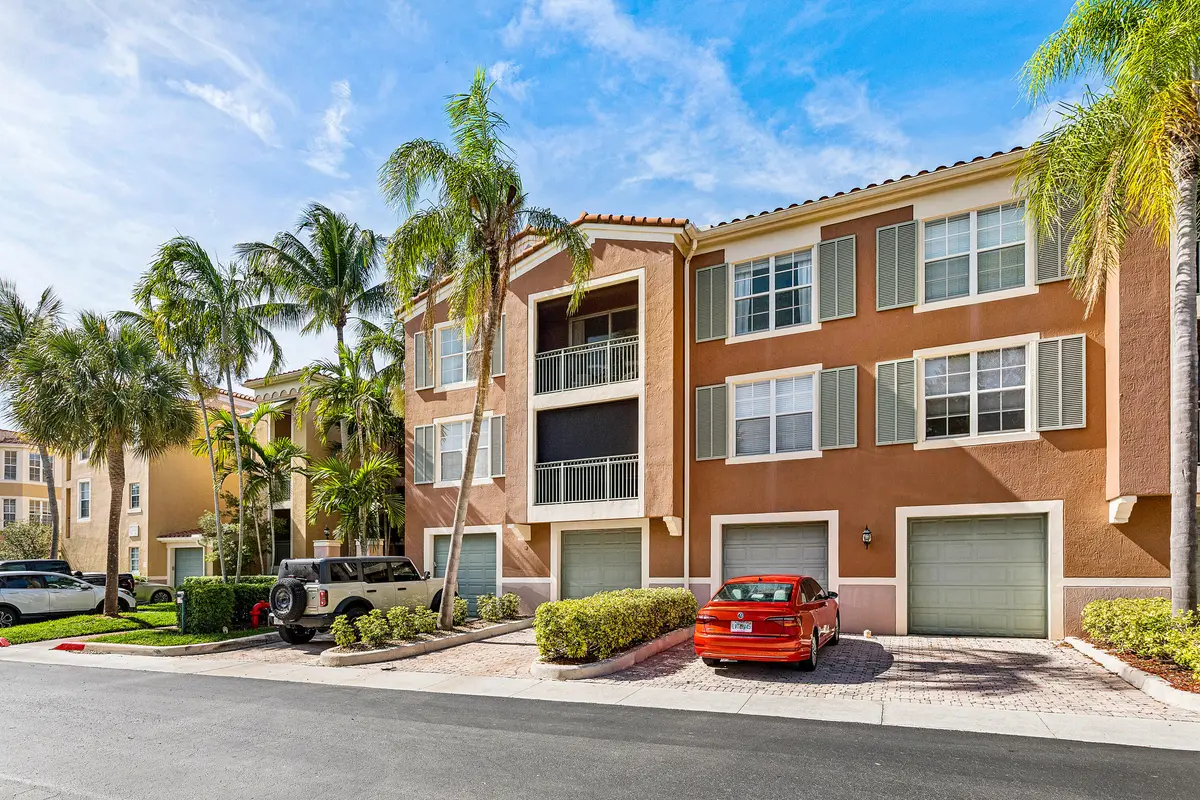 027-11770SaintAndrewsPlace-304-Wellingto at 11770 St Andrews Place 304, Wellington