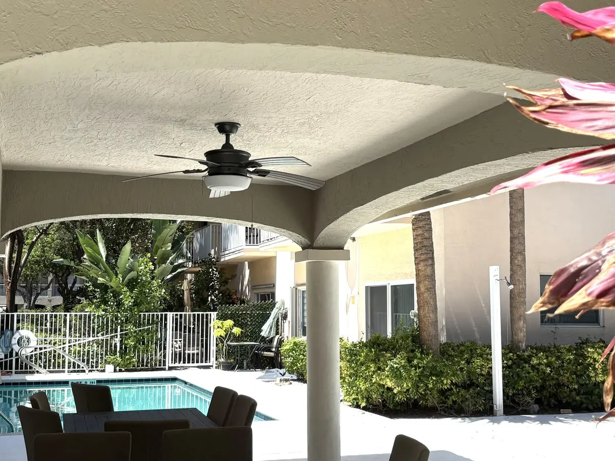 Community Pool 1 at 2501 NE 14th Street 301, Pompano Beach