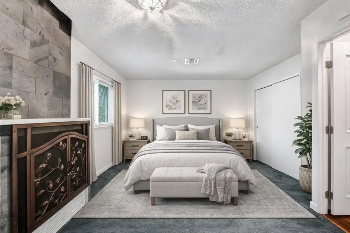 fox mstr at 4731 NE 13 Avenue, Oakland Park