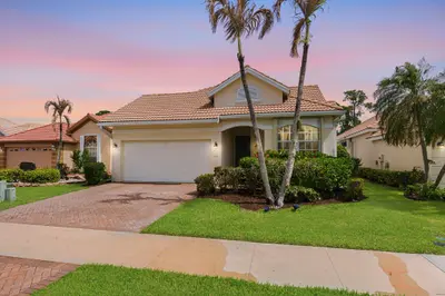 651 SW Munjack Cove, Port St. Lucie – Single Family Residence for sale