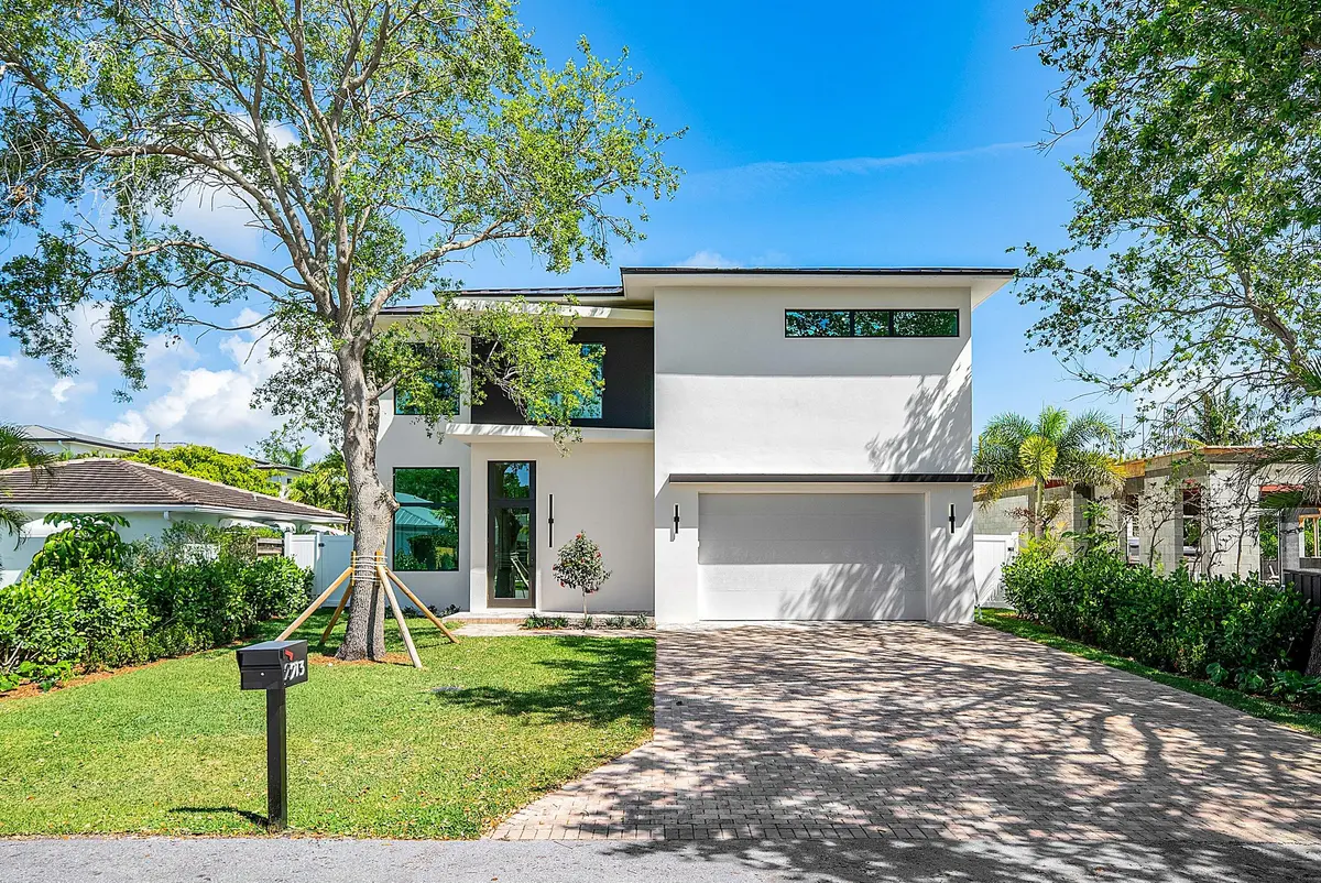 Exterior Front at 213 NE 9th Street, Delray Beach