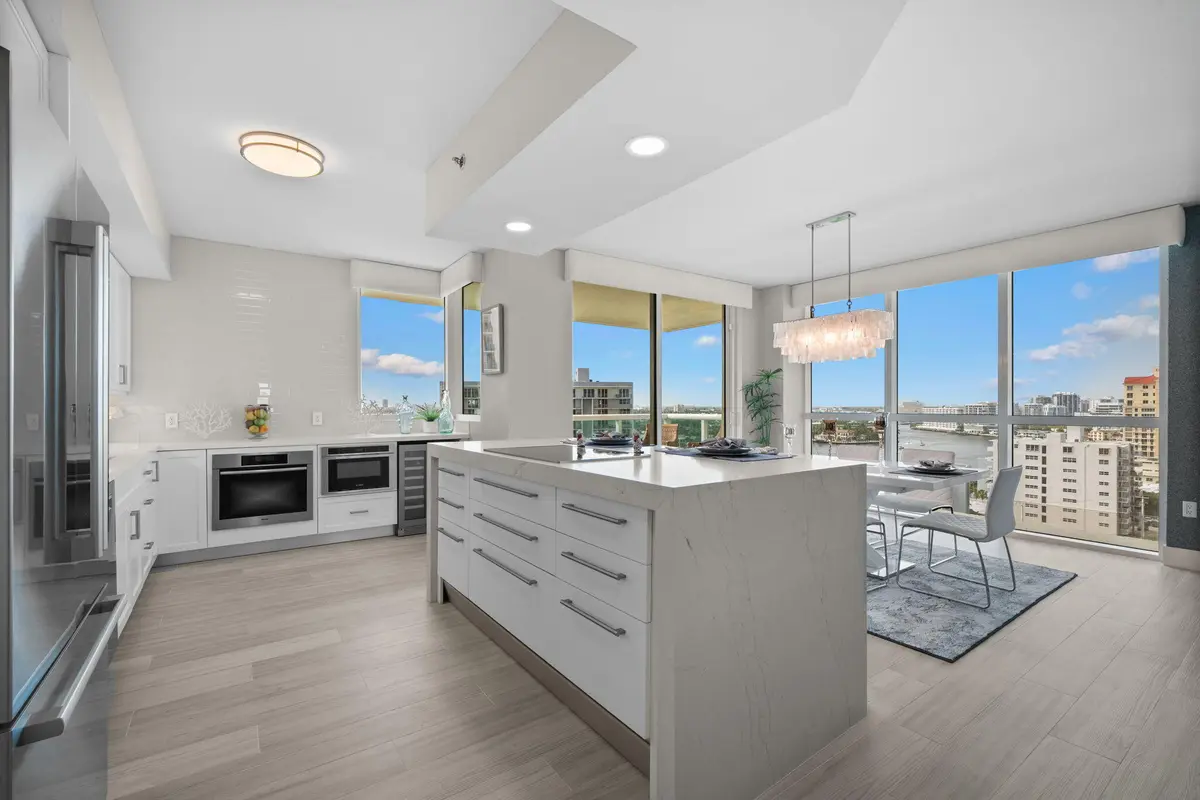 8-web-or-mls-A7R07703 copy at 101 S Fort Lauderdale Beach Boulevard 1406, Fort Lauderdale
