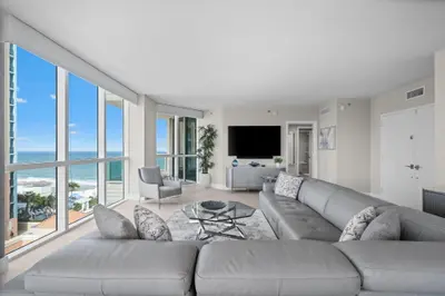 101 S Fort Lauderdale Beach Boulevard 1406, Fort Lauderdale – sold