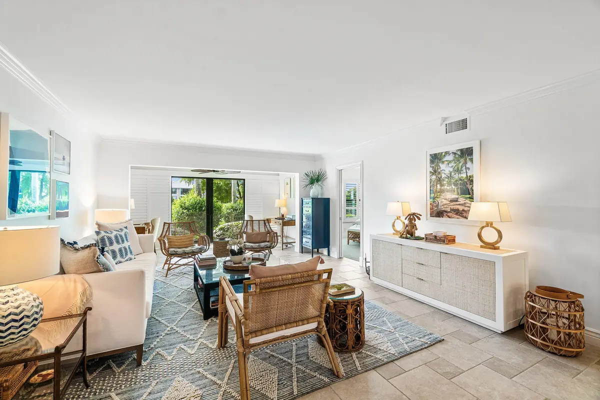 Interior living area at 3944 Quail Ridge Dr Drive Egret, Boynton Beach
