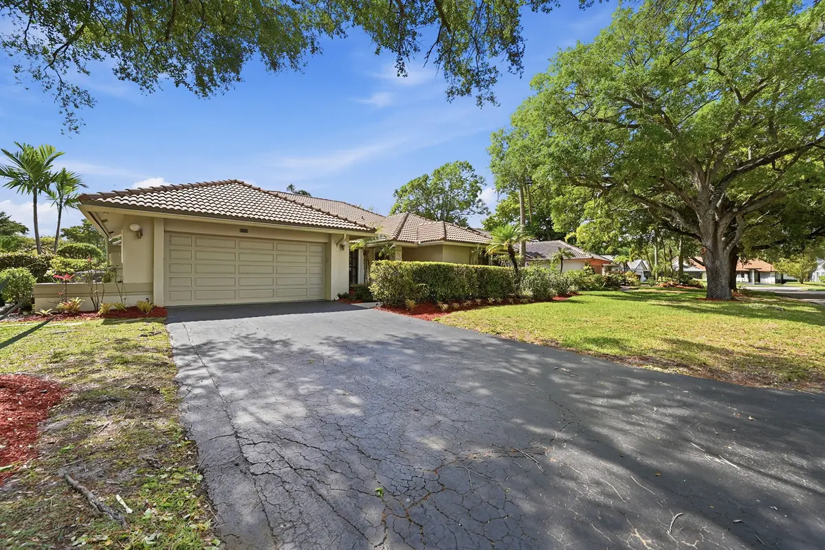 04_stl_0239 at 5055 NW 89th Way, Coral Springs