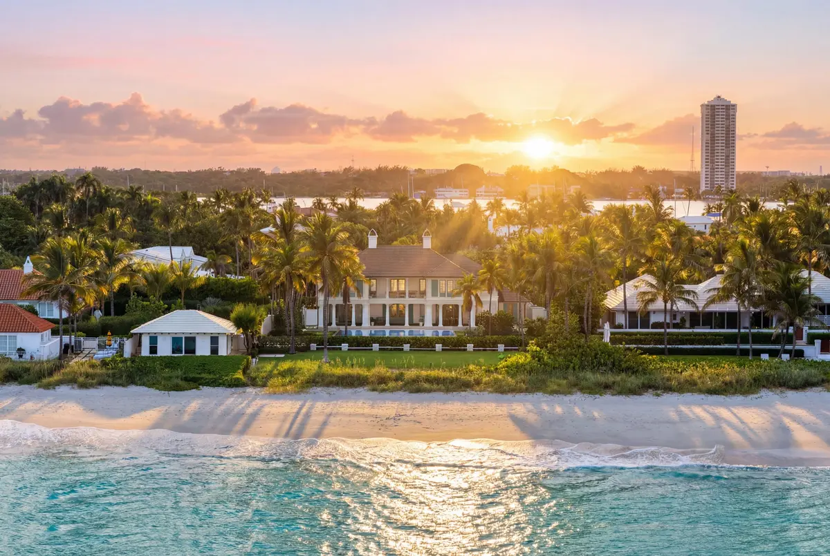 1285 N Ocean Blvd Palm Beach 03 at 1285 North Ocean Boulevard Lot 1 & 2, Palm Beach