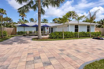 423 Beacon Street, Tequesta – sold