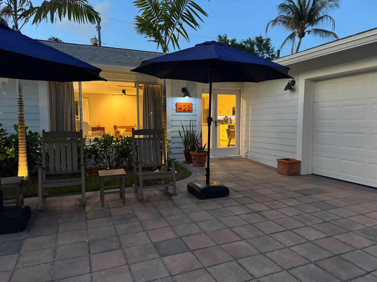 423 Beacon Street, Tequesta, FL – photo 2