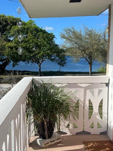 pic12 at 2020 Lake Osborne Drive 11, Lake Worth Beach