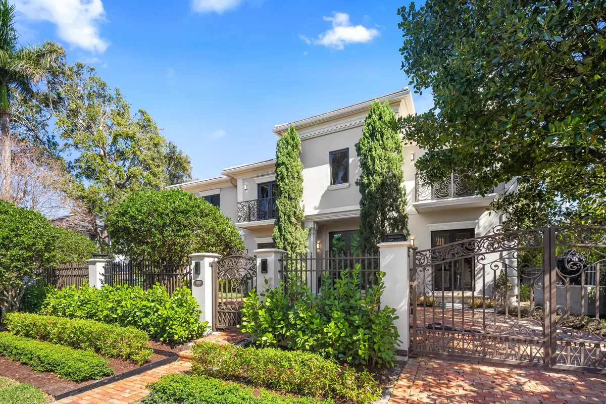 Front at 620 Coral Way, Fort Lauderdale