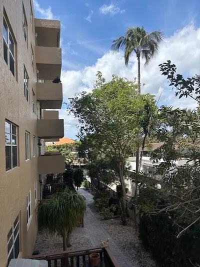 1421 S Ocean Boulevard 218, Pompano Beach – Condominium for rent