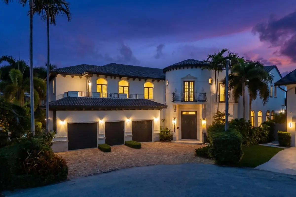 Twilight-Drone-1 at 3700 NE 28th Avenue, Lighthouse Point