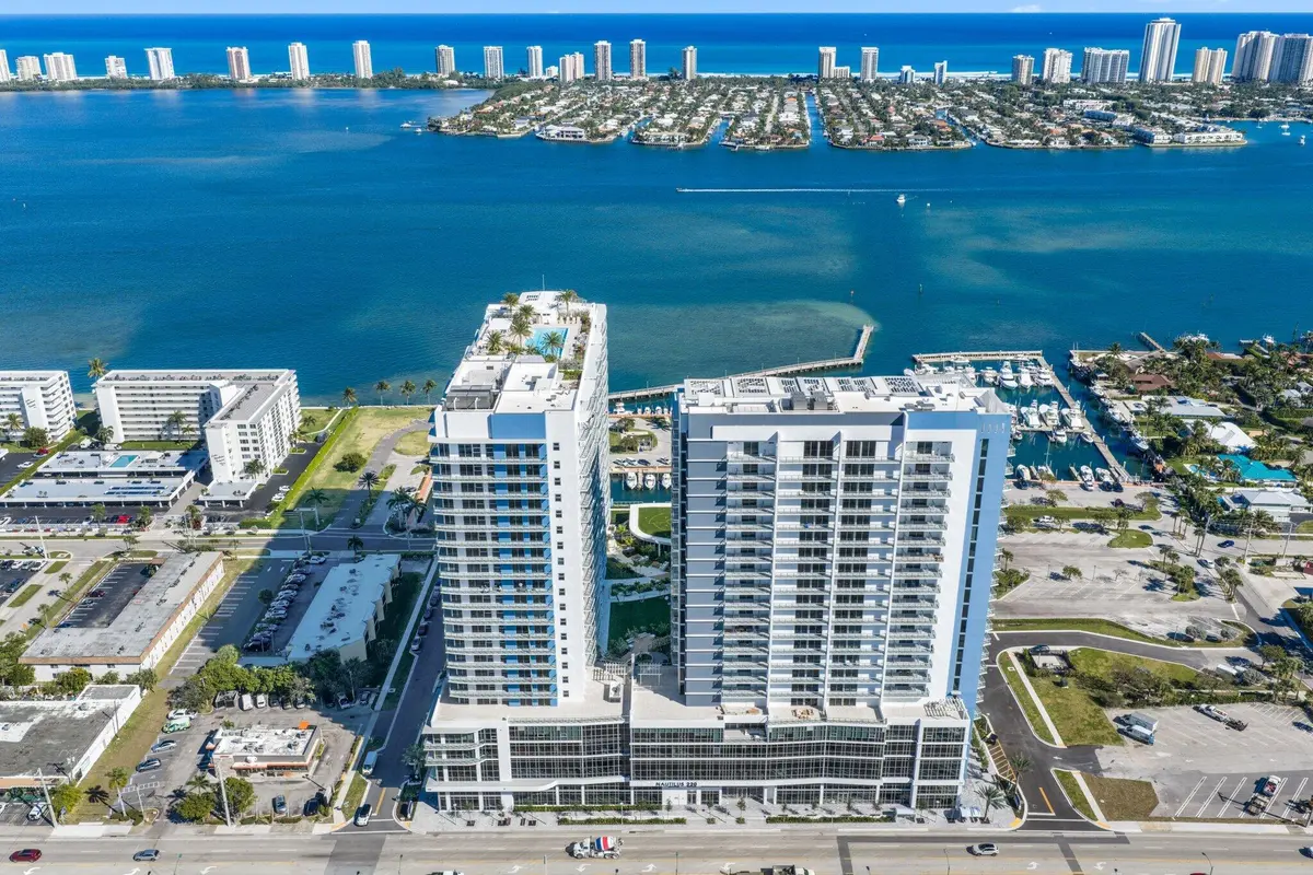 220 Lake Shore Drive - 101.JPG-SMALL at 220 Lake Shore Drive 1121, Lake Park