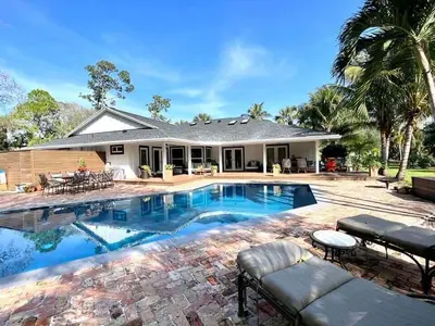 14256 Greentree Trail, Wellington – Single Family Residence for sale