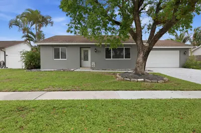 1062 Rhapsody Way, Royal Palm Beach – sold