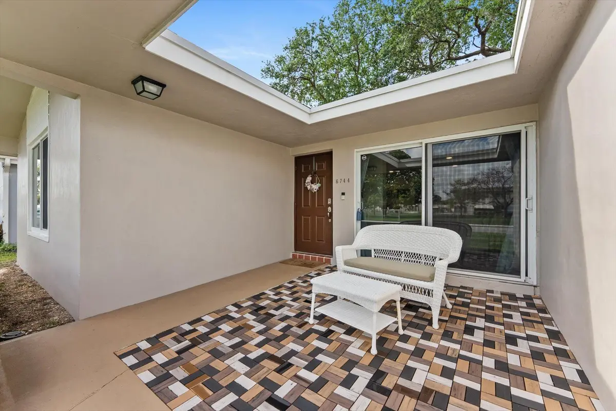 04-4 at 6744 SW 34th Court, Miramar