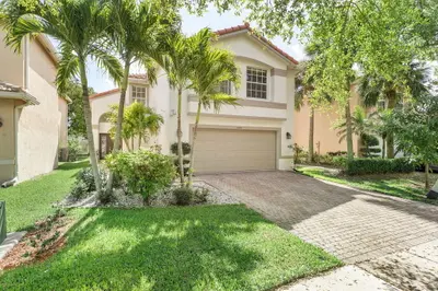 5218 Rising Comet Lane, Greenacres – sold