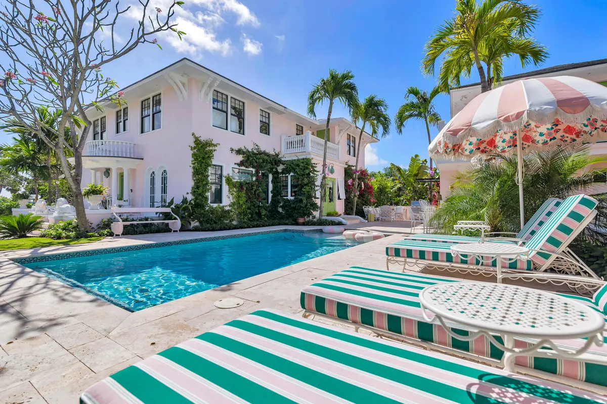 Pool at 3101 Washington Road, West Palm Beach