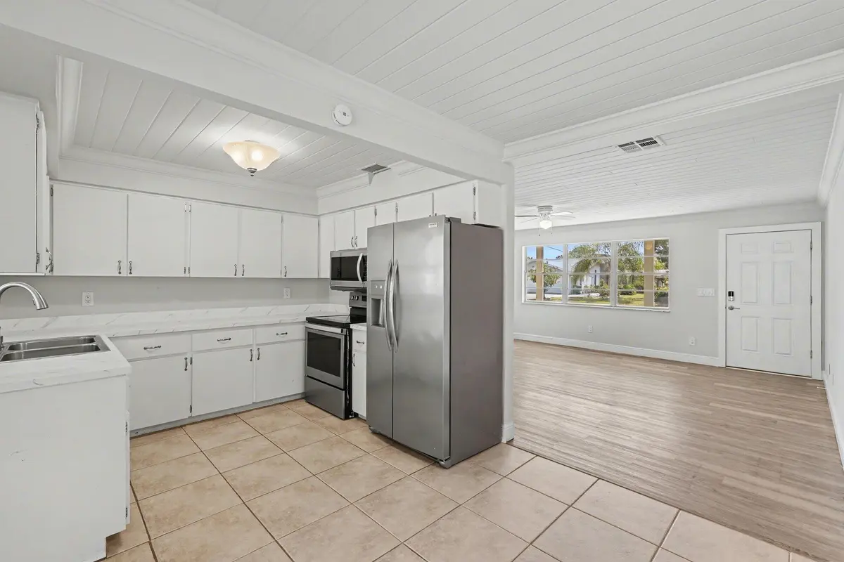 listing_1 at 767 Rolling Hill Drive, Sebastian