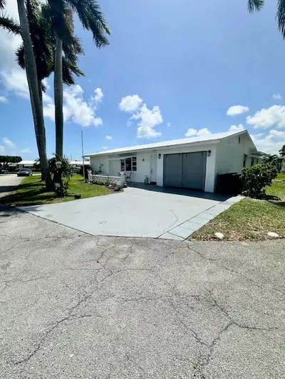 811 SW 18th Court, Boynton Beach – sold