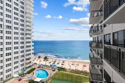 3800 Galt Ocean Drive 802, Fort Lauderdale – sold