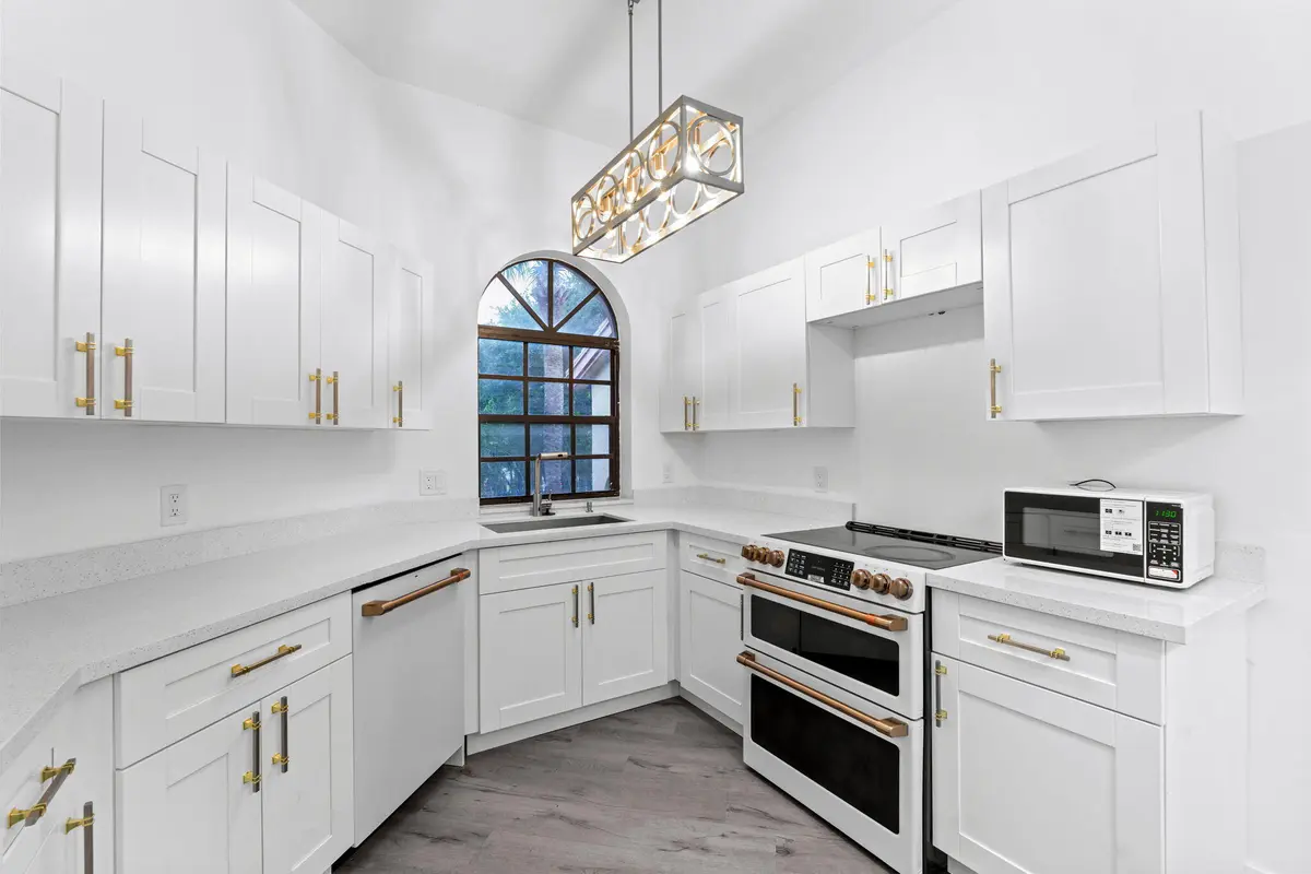 11-web-or-mls-A7400969 at 5131 Europa Drive I, Boynton Beach