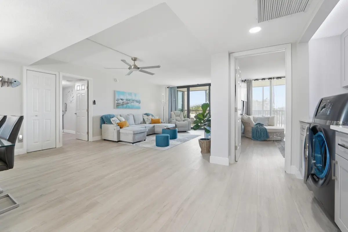 Main Area at 1605 S Us Highway 1 303m1, Jupiter