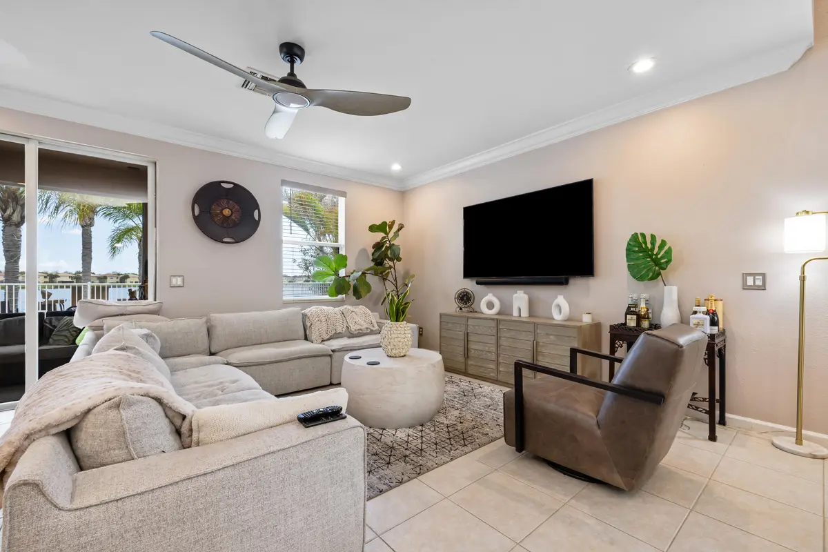 5_et6a4879 at 707 NW Leonardo Circle, Port St. Lucie