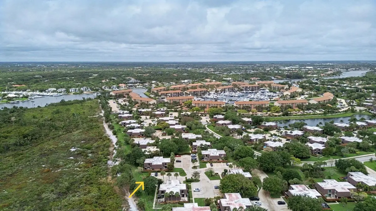 22-web-or-mls-dr-003 1 at 1940 19th Court, Jupiter