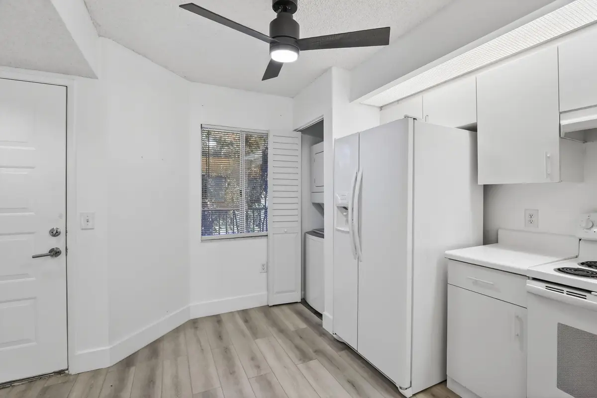 9-web-or-mls-_A7A7299 at 900 SW 142nd Avenue 305l, Pembroke Pines