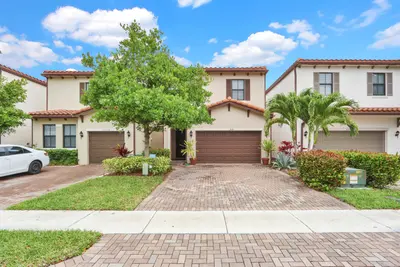 3010 King Palm Way, Riviera Beach – sold