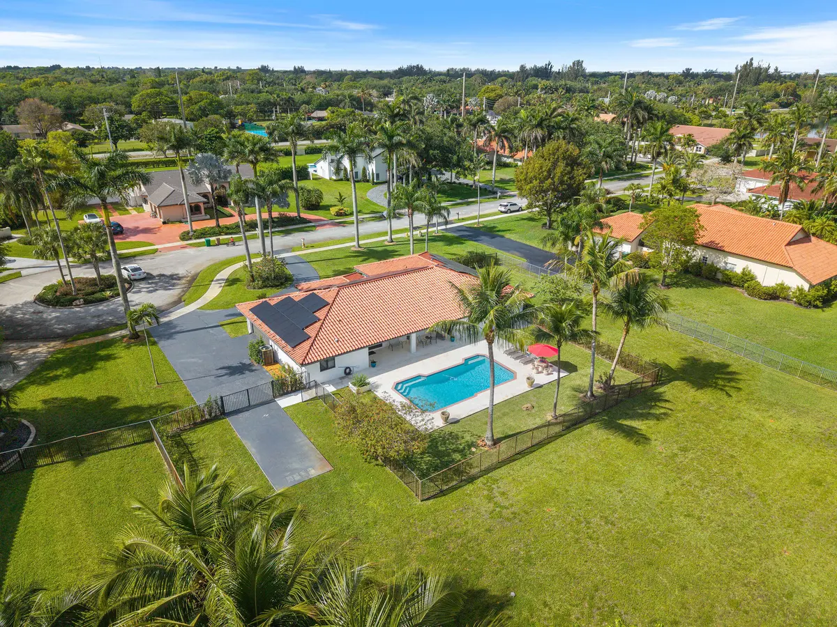 DJI_20260406102507_0319_D at 13821 Alexandria Court, Davie