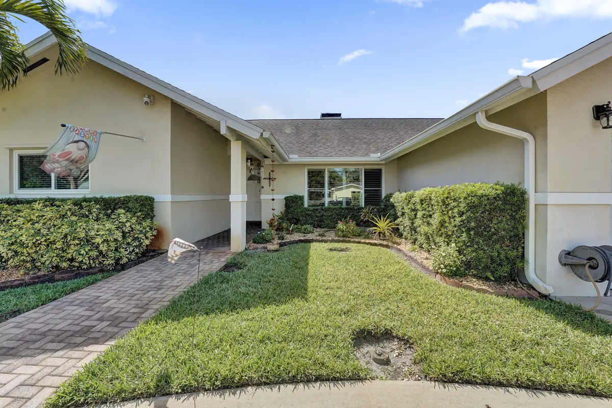 DSC04294 at 5181 SW 89th Terrace, Cooper City