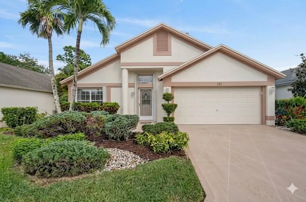 131 Hammocks Court, Greenacres, FL – photo 1