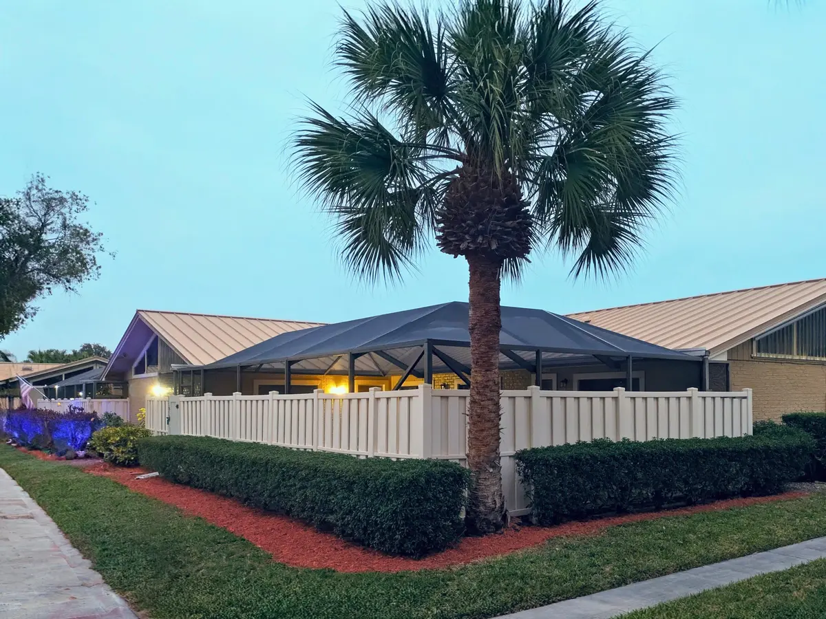 08354eb6-272e-4e03-8ffd-5a9f92cf5a71 at 5513 Eagle Lake Drive, Palm Beach Gardens