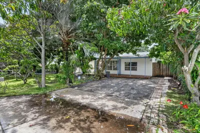 2411 NE 10th Terrace, Pompano Beach – sold