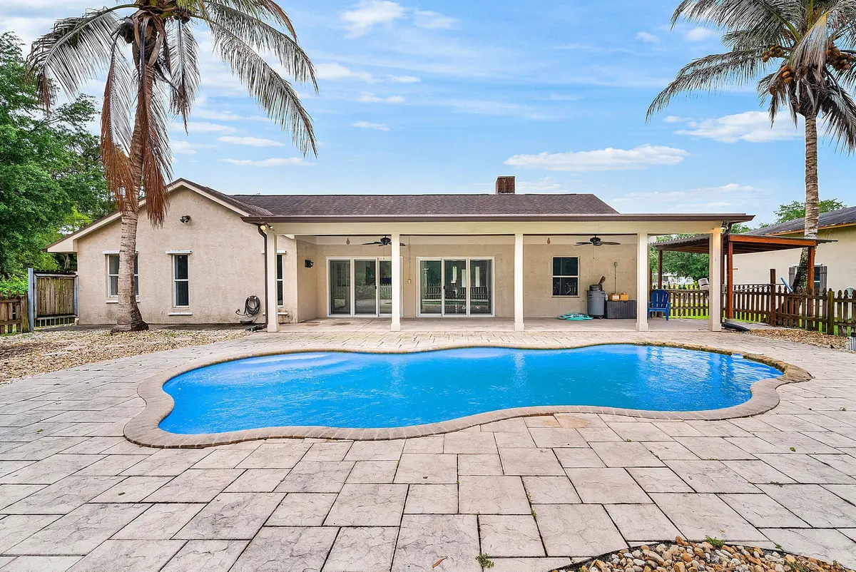 029-1232589thPlaceNorth-WestPalmBeach-FL at 12325 89th Place, West Palm Beach
